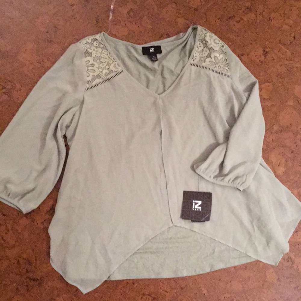 Ladies NWT sage green blouse